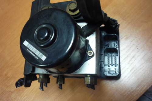 фото №1, Насос jeep liberty 2.7 crdi 04r