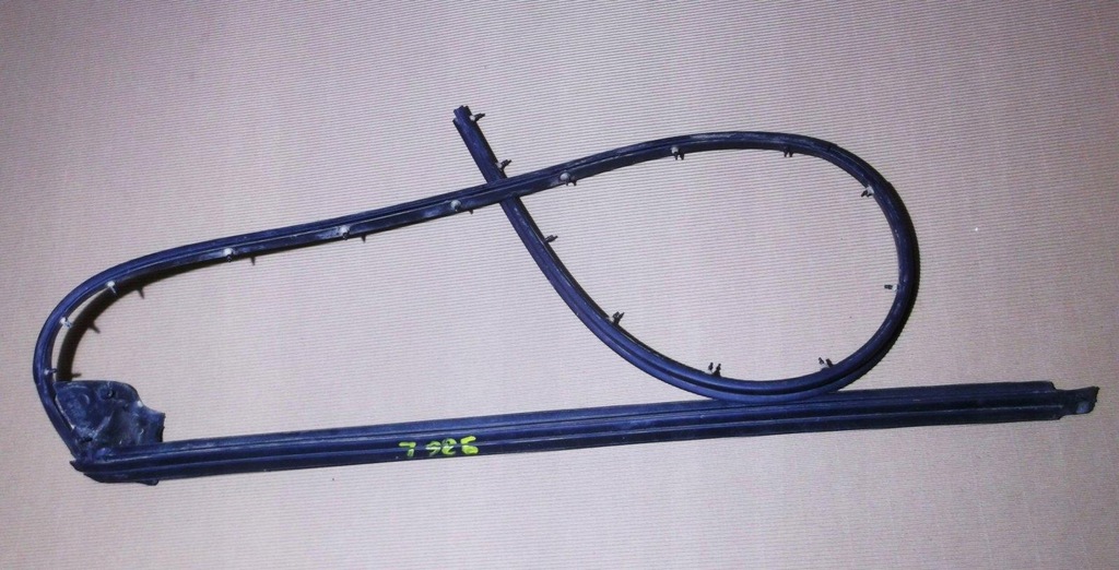 фото №1, Porsche 986 прокладка двері ліва 99653708504