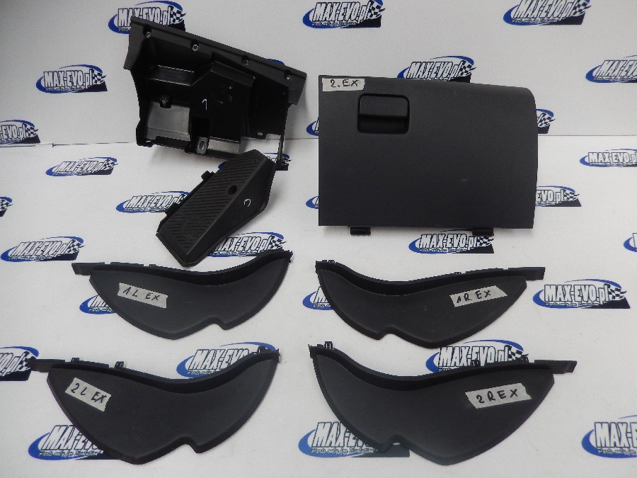 фото №1, Lancer evo x 10 бардачок