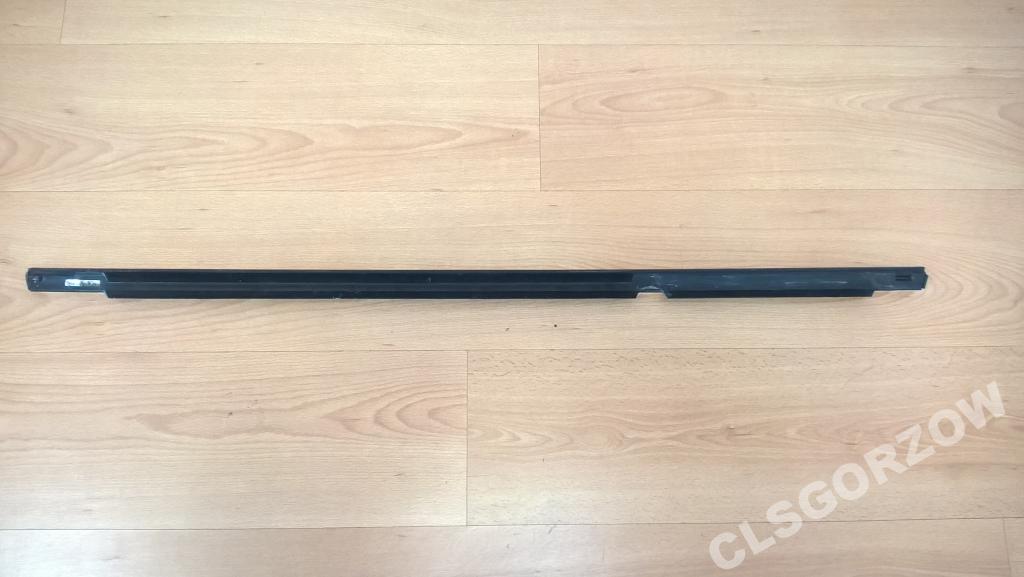 фото №2, Mercedes r klasa w251 молдинг хром скло лівий задня