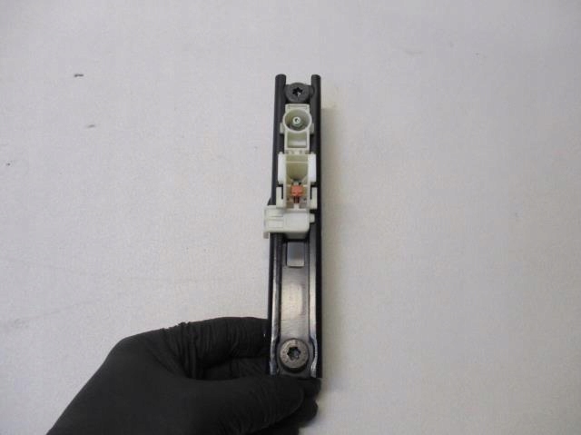 фото №2, Регулировка высоты поперечина левая renault clio iv