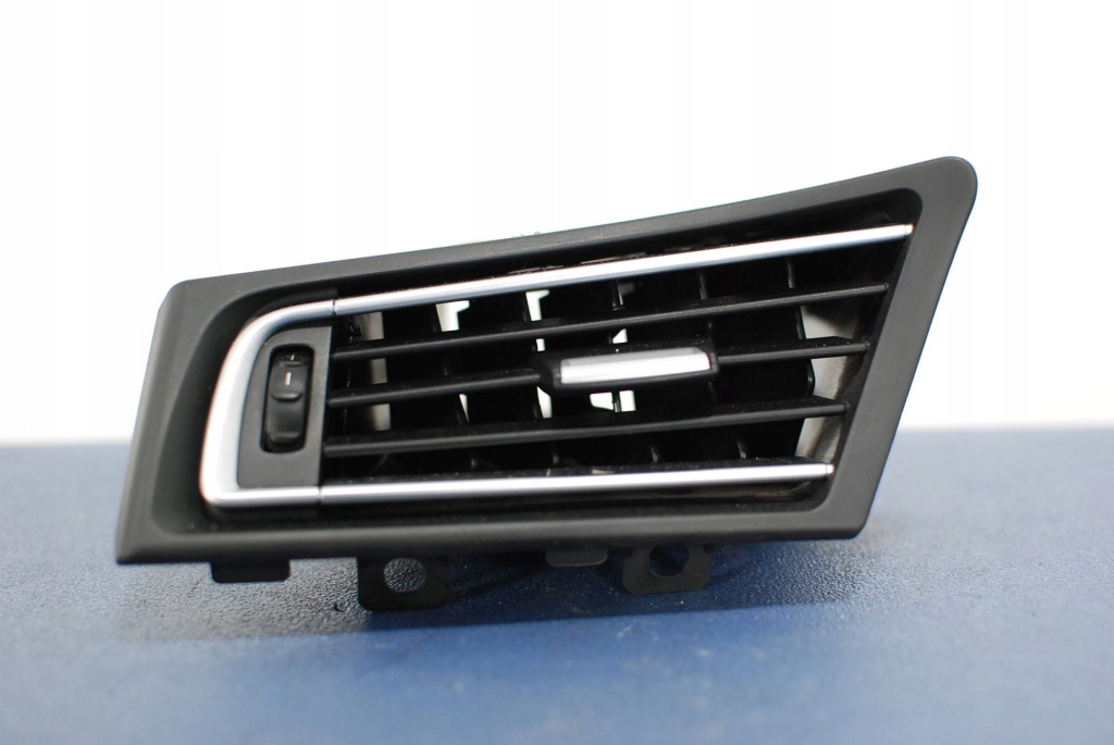 фото №1, Bmw 7 f01 f04 решётка обдув левая перед 9115857