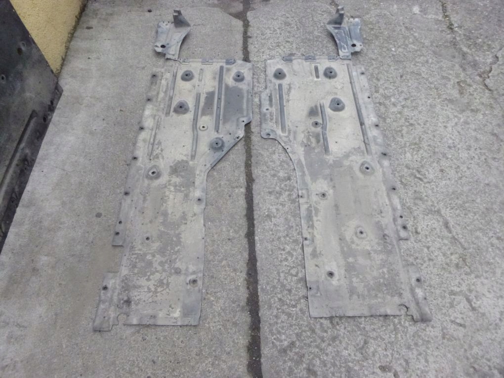 фото №15, Bmw x1 e84 підлога захист підвіска плита права