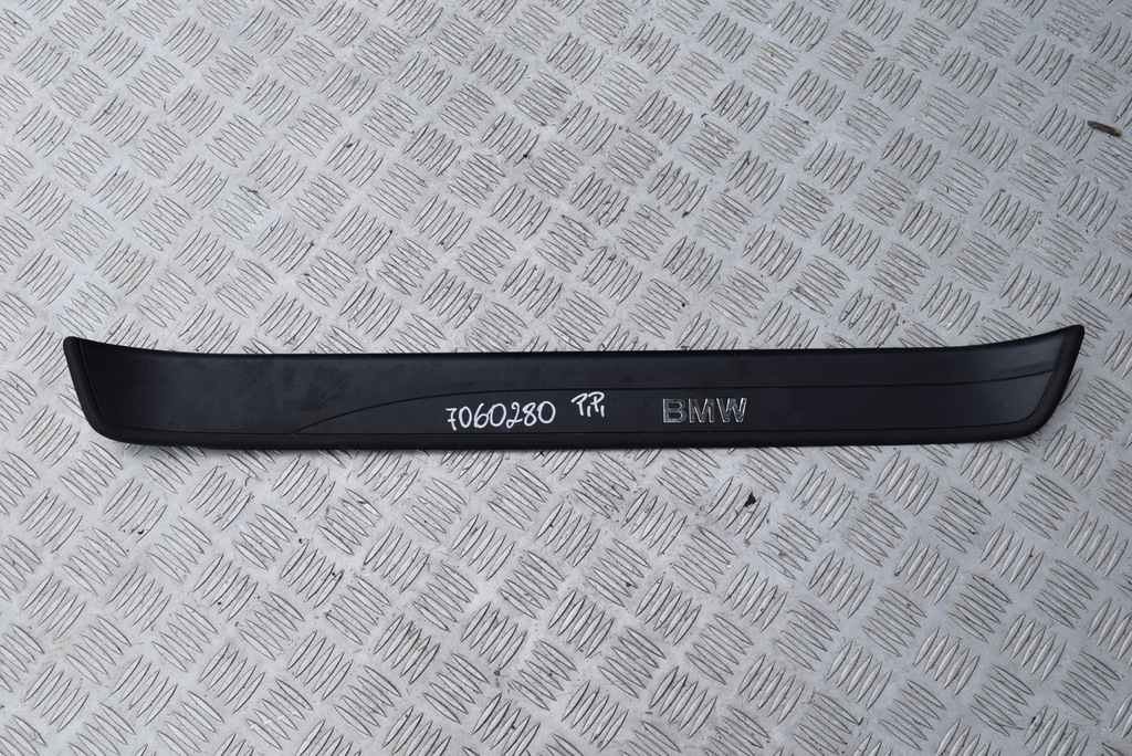 фото №1, Молдинг накладка поріг правий перед bmw 3 e90