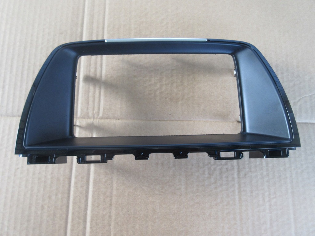 фото №1, Панель консоли рамка передач mazda 6 15r