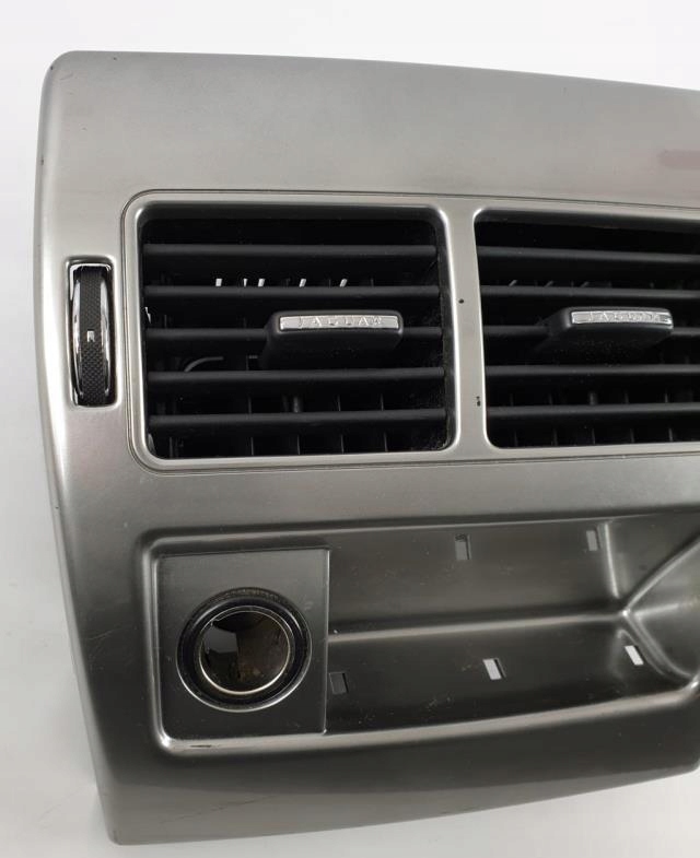 фото №8, Ґрати обдув панель задня jaguar xf lift ax2367846a