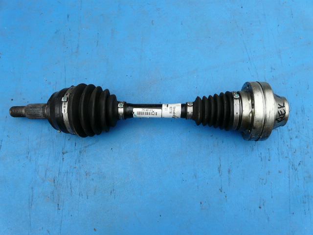 фото №1, Привідний вал перед ліва vw touareg 7p0407271