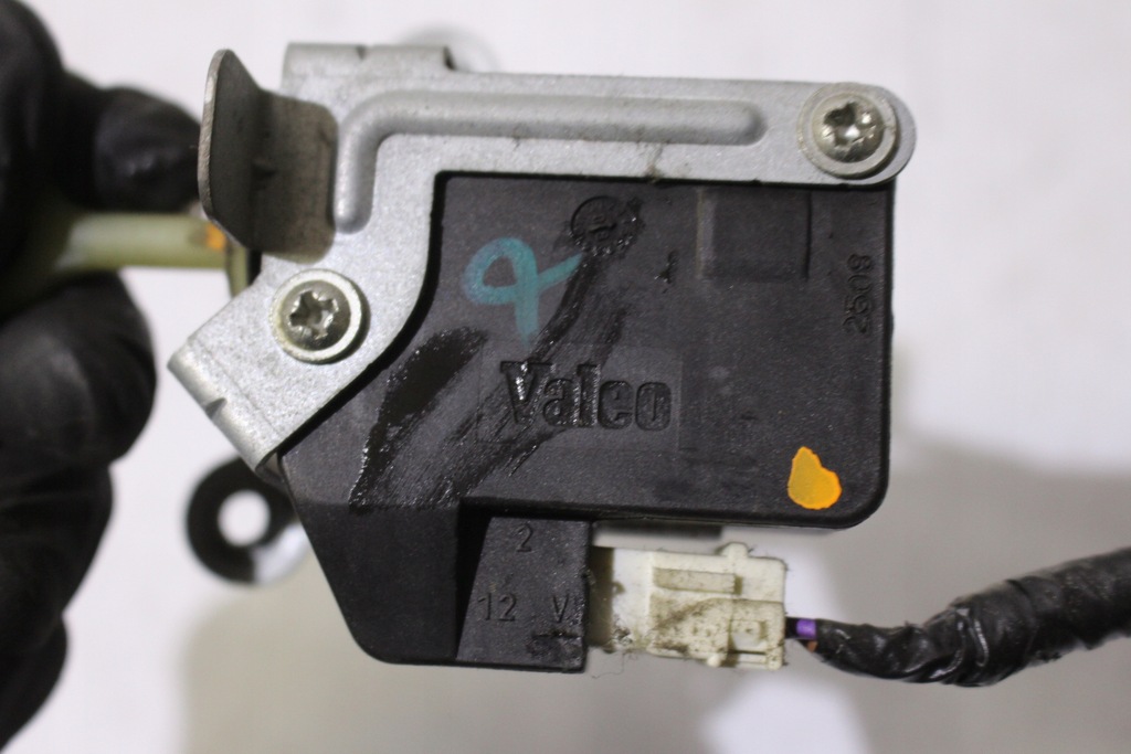 фото №2, Привід кришка заливної пального citroen c1