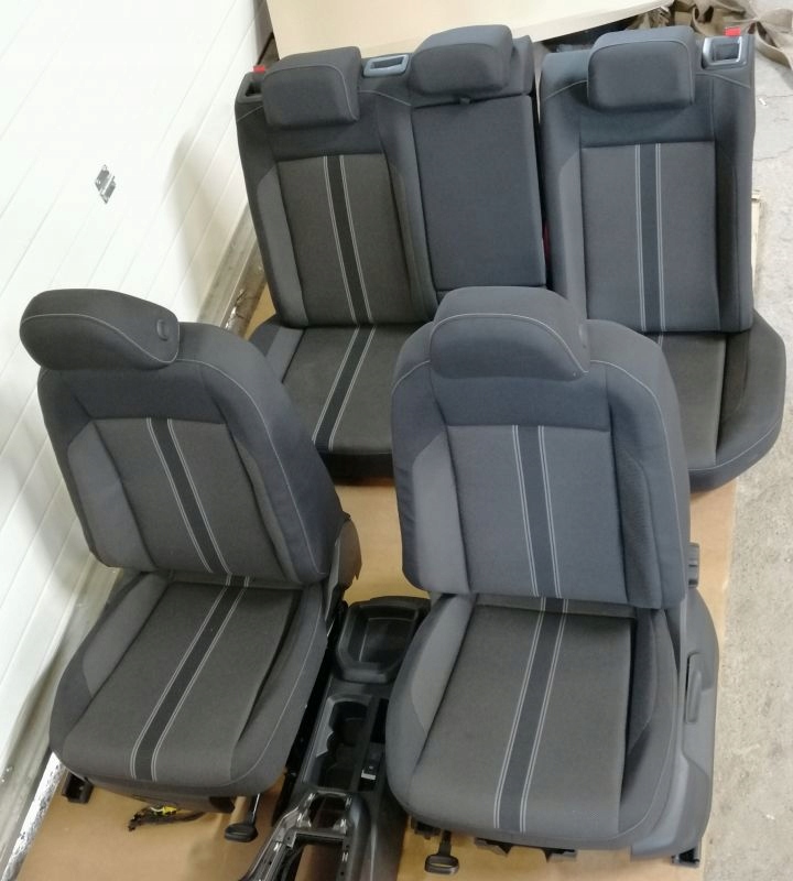 фото №1, Комплект сиденья заднее сиденье обивка салон vw t-roc