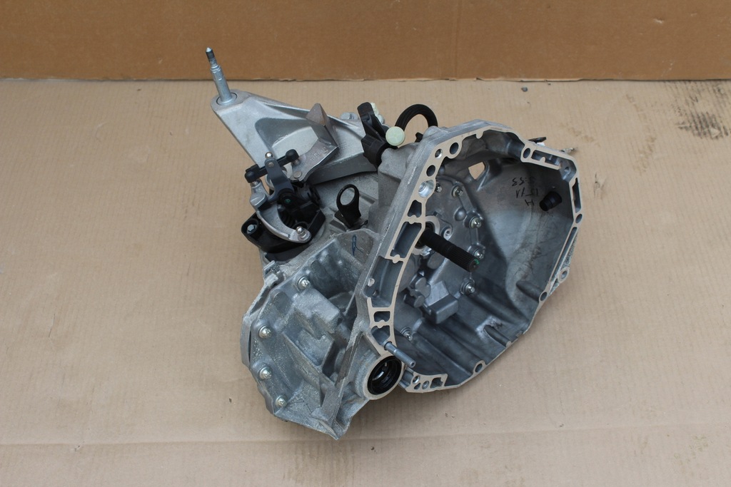 фото №1, Коробка передач передач smart forfour ii 453 320103668r