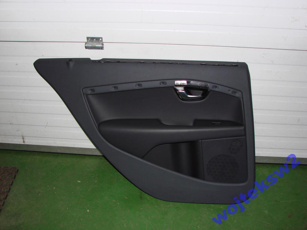 фото №1, Обшивка дверной volvo s80 v70 06- задняя левый правый