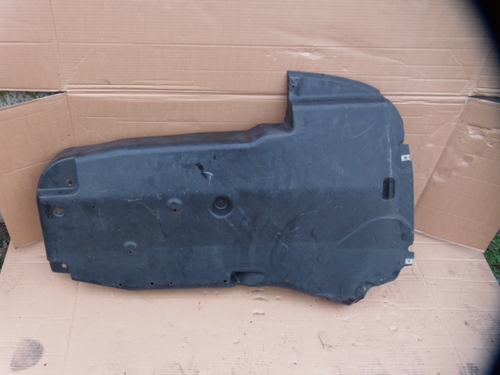 Купить Накладка подвеска mercedes c klasa 205