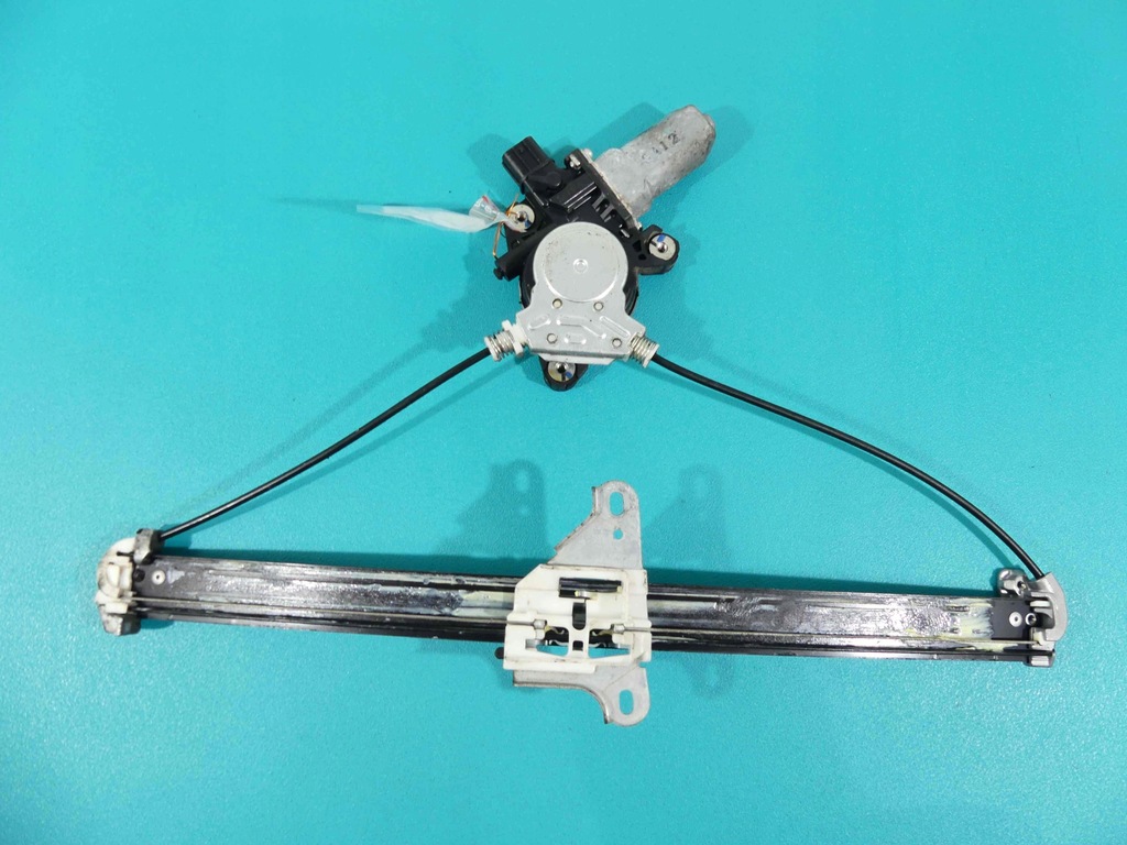 фото №4, Legend iv kb2 08-12 подъемник задняя правый 6pin