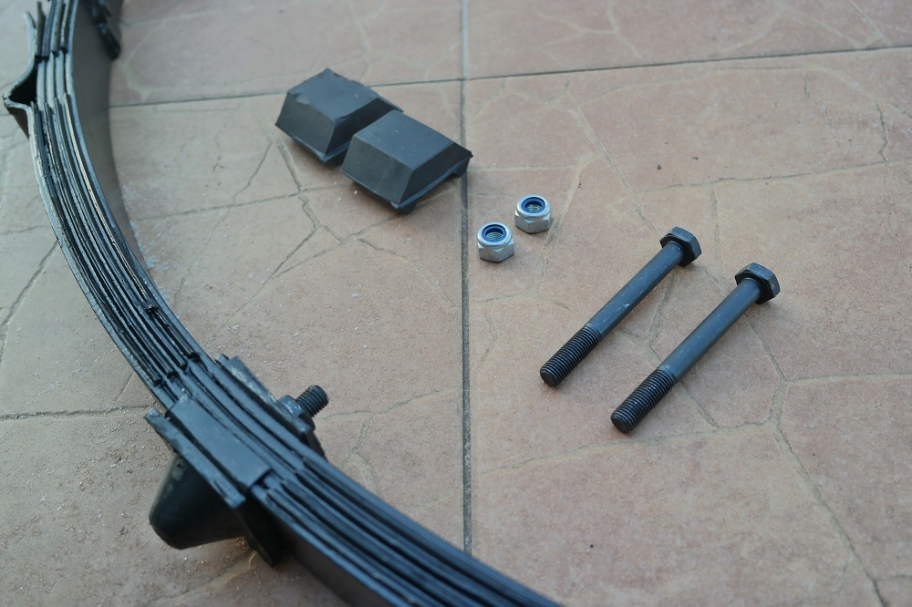 фото №9, Ресора ресори передній fiat 126p + набір gratisów