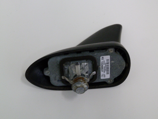 фото №2, Плавник решітка радіатора антена opel insignia kombi