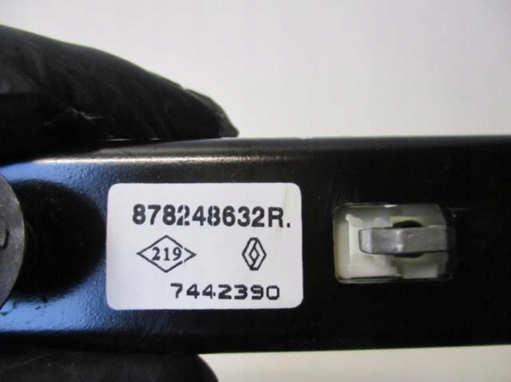 фото №5, Регулювання висоти поперечина renault clio iv