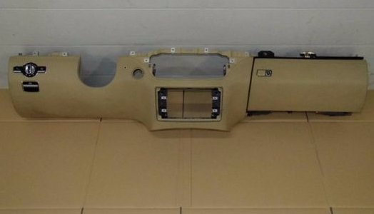 фото №1, Mercedes w221 s приборная панель консоль нижняя бардачок