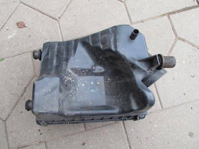 Корпус фильтра воздуха opel zafira b 1.9 cdti в Украине