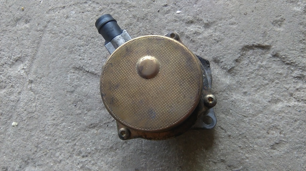 фото №1, Nissan micra k12 1.5 dci насос вакуум