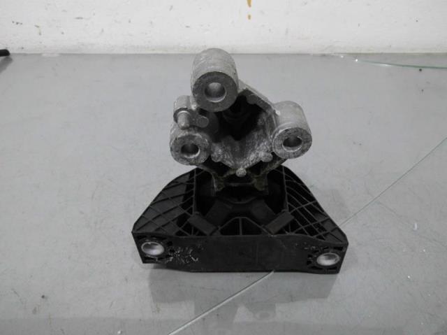 фото №3, Кронштейн подушка двигуна renault clio iv 1.2 16v