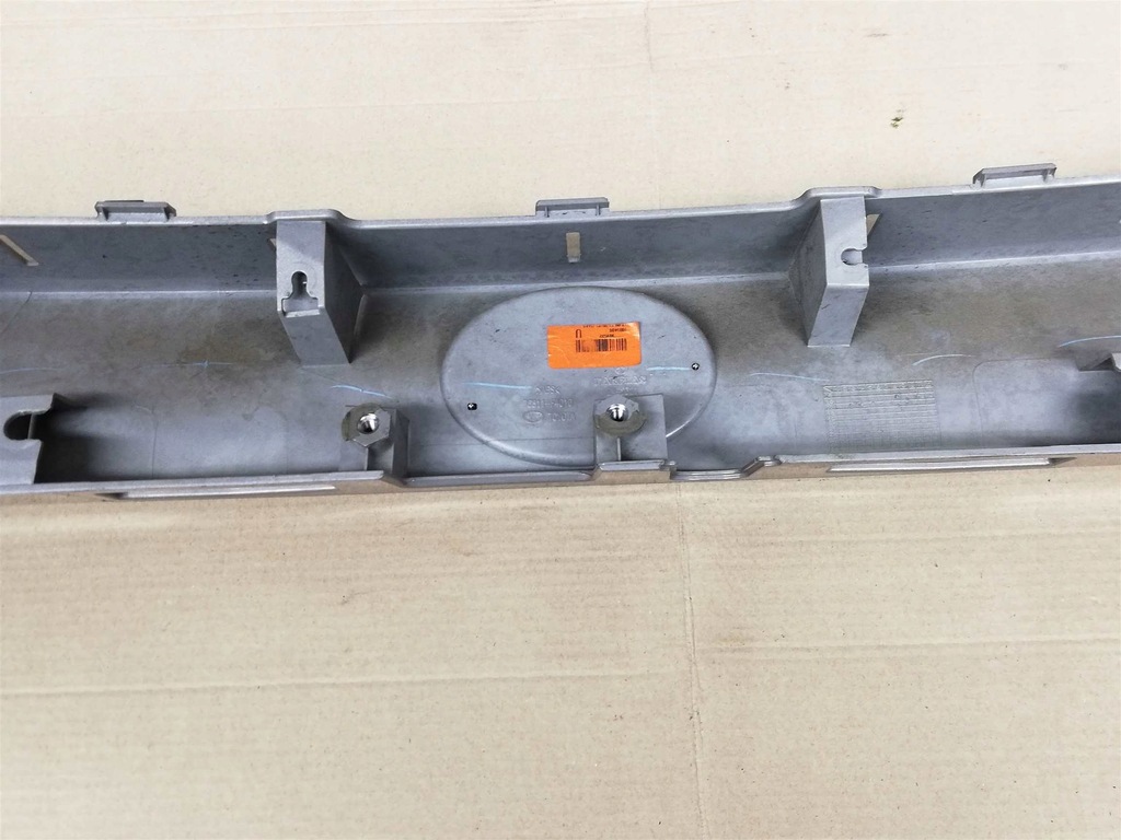 фото №8, C-hr chr 16-19 молдинг накладка крышки багажника