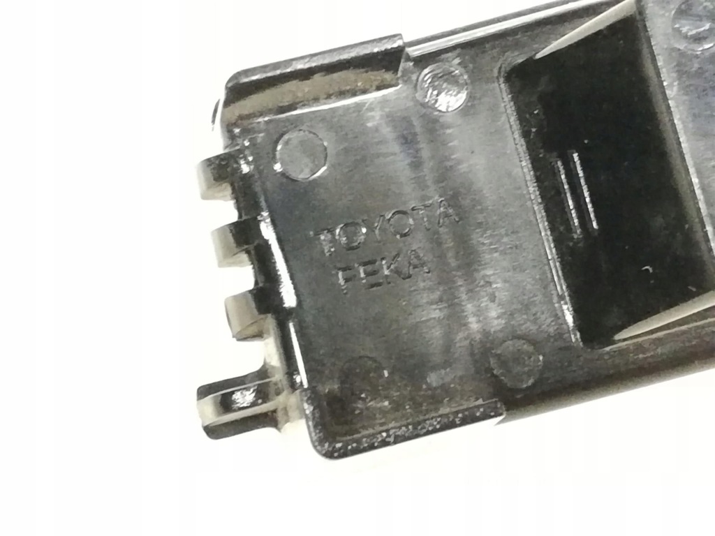 фото №4, Aygo ii auris 12-18 лампа освещение номерного знака