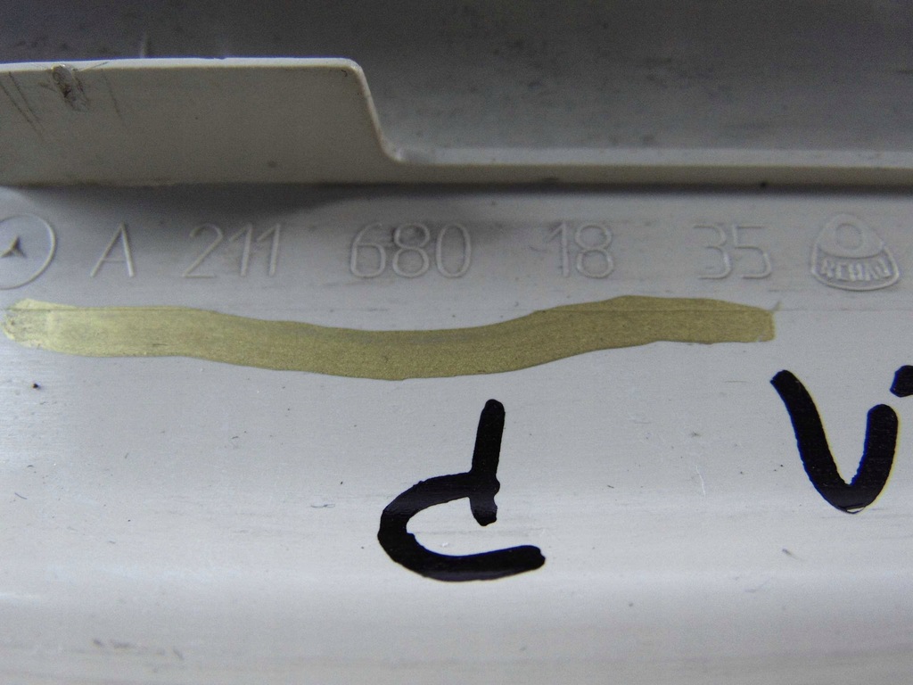 фото №2, Mercedes e w211 молдинг порог внутренняя перед правая