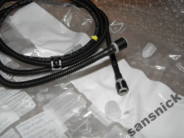 фото №11, Шланг шланг розпилювача вікон peugeot 407 оригінальний номер