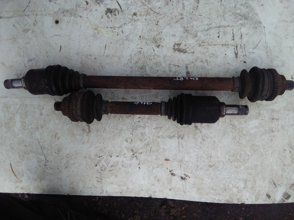 фото №1, Приводной вал левая правая шарниры smart fortwo 2003r. 08 cdi оригинальный номер