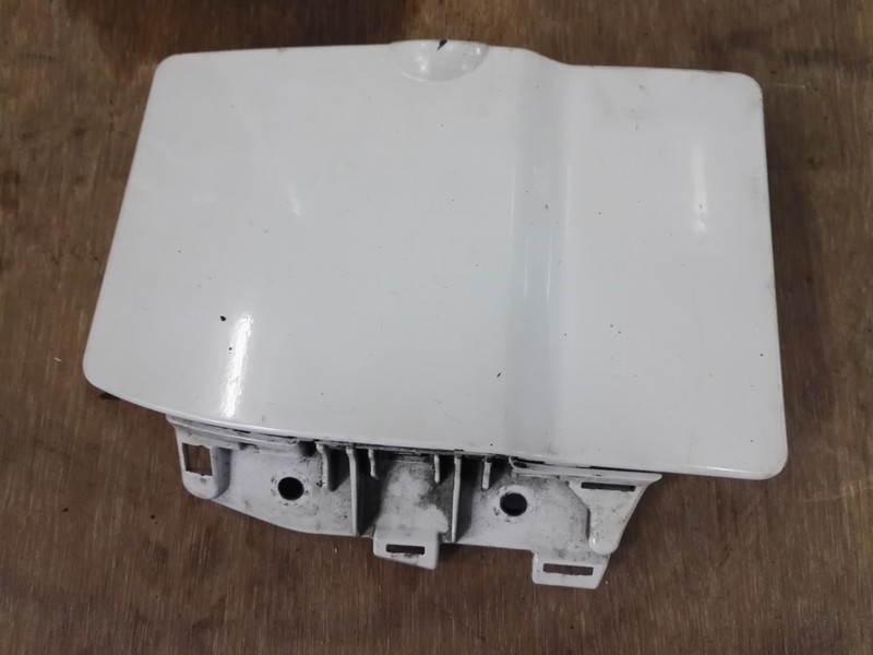 фото №7, Кришка заливної пального trafic vivaro 07- срібляста 147