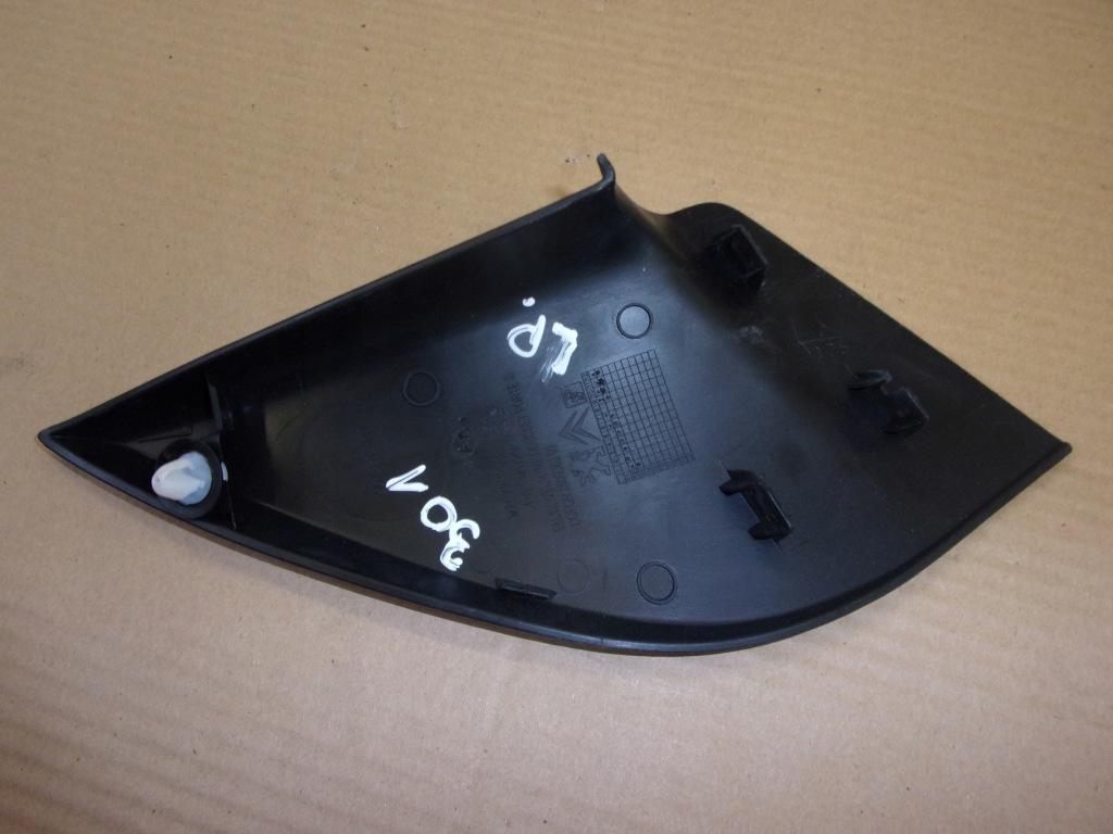 фото №4, Заглушка защита треугольник зеркало peugeot 301 2012-