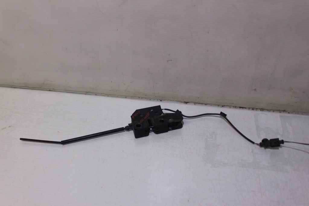 фото №1, Замок капот volkswagen polo iv