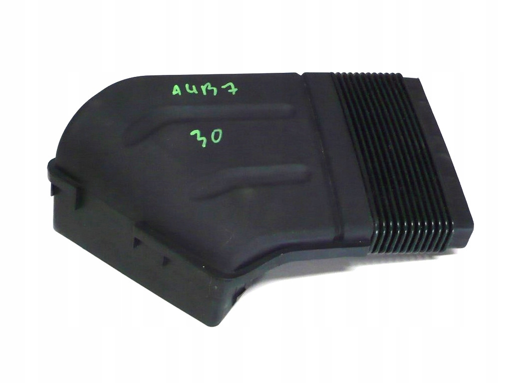 фото №1, Audi a4 b6 b7 труба воздухозаборник воздуха 8e0129617d