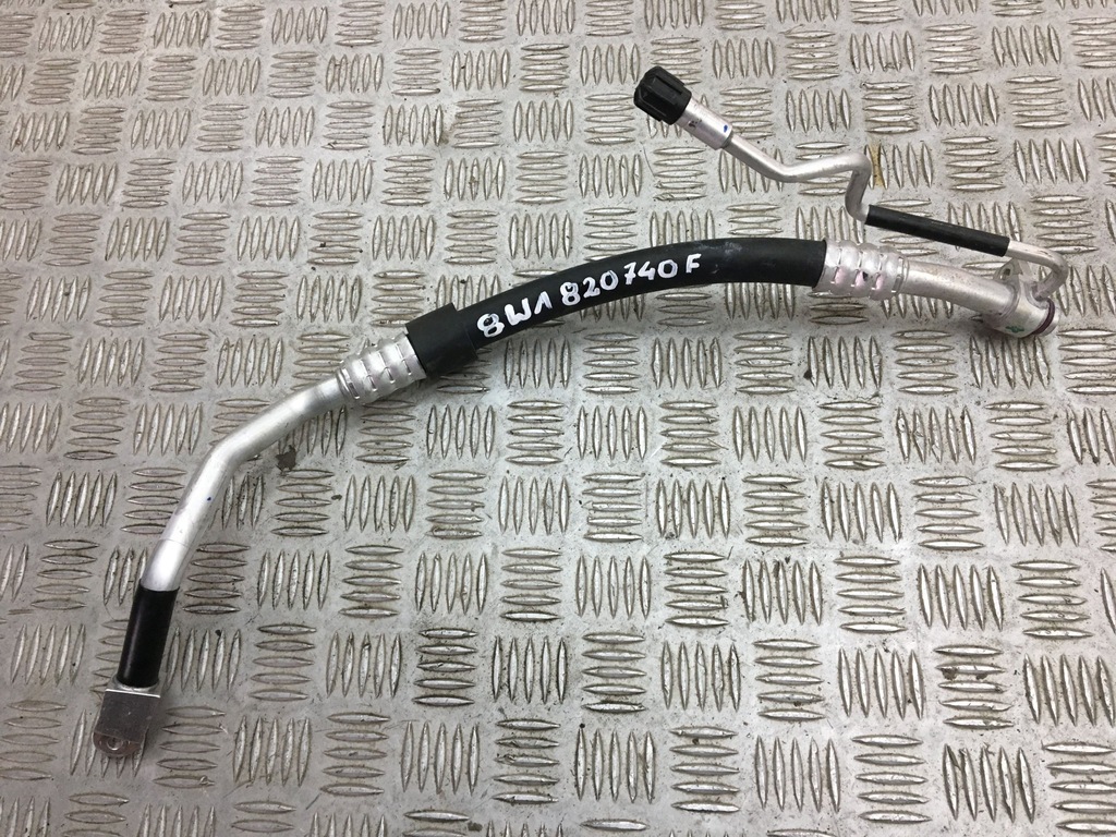 фото №1, Audi a4 b9 шланг трубка кондиционера 8w1820740f