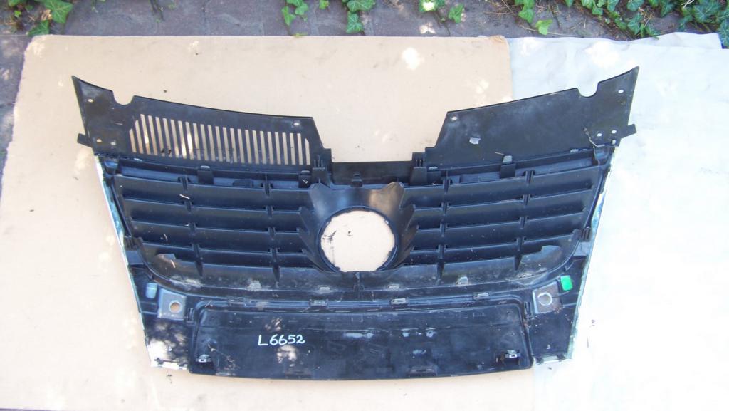 фото №1, Vw passat b6 3c0 решётка радиатора решётка радиатора бампер передний pdc