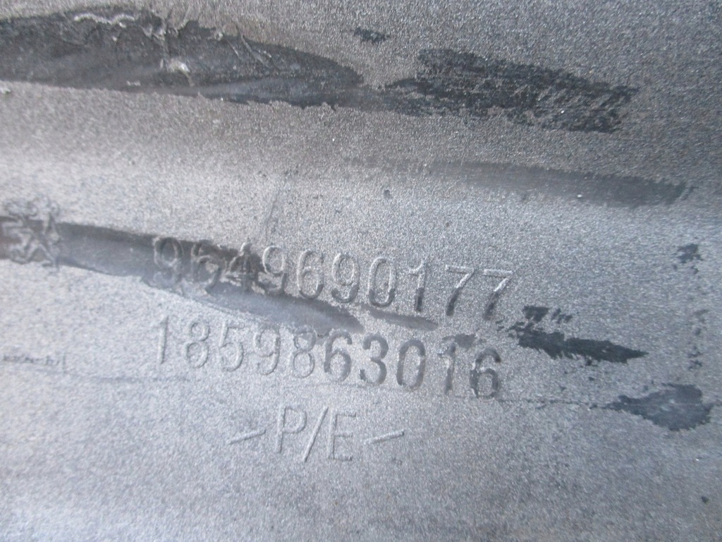 фото №7, Бампер задняя задний peugeot 207 hb 06-12 bdb