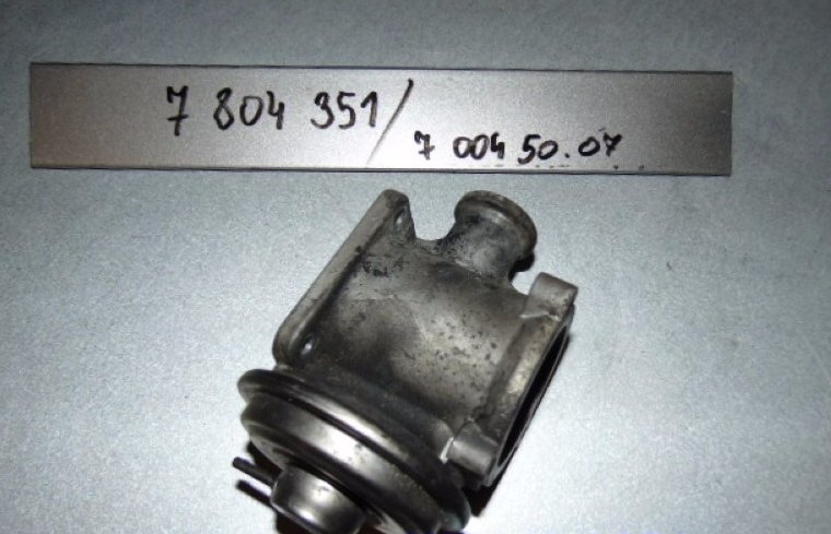 фото №1, Bmw 3 e87 e90 e91 клапан egr 3.0 d