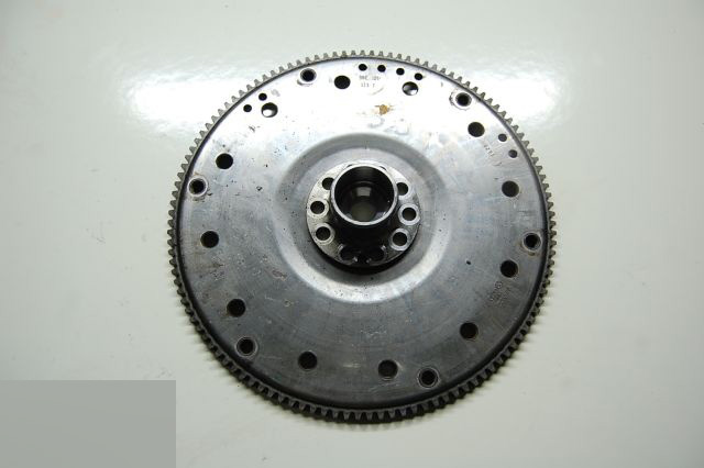 фото №1, Audi a7 a6 4g 3.0tdi колесо маховик 06e105323t