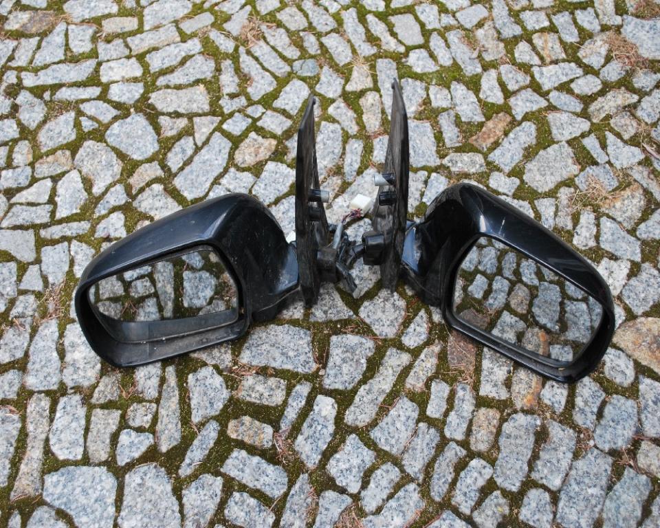 фото №1, Toyota previa дзеркало 00-06r