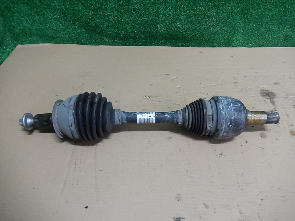 Купить Приводной вал левая mercedes b-klasa w2463303100