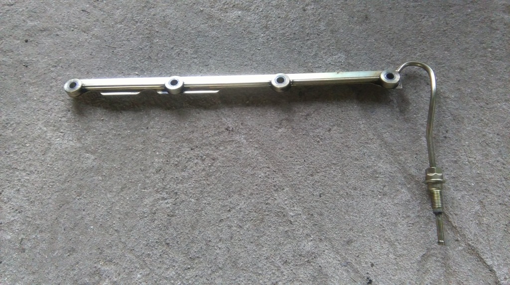 фото №1, Nissan almera n16 tino 2.2 di молдинг впрыскная