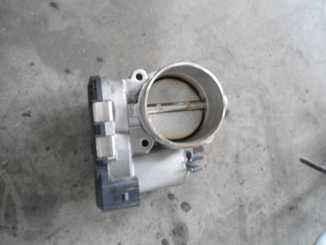 фото №1, Opel vectra 2.8 v6 дроссельная заслонка 12574130 bosch