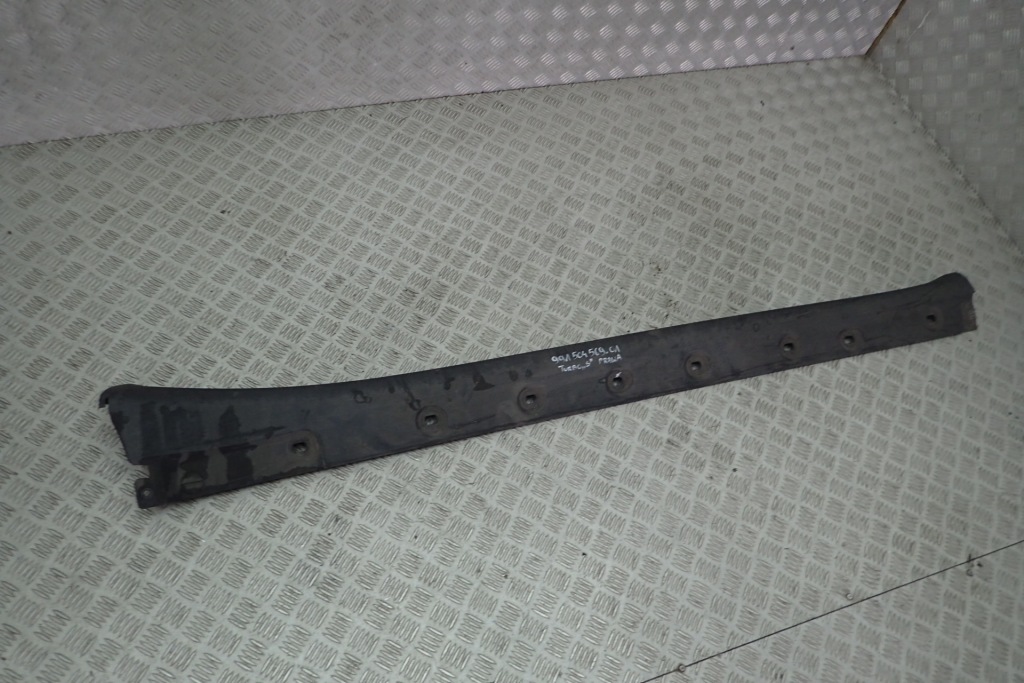 фото №1, Porsche 911 кронштейн накладки порога 99150459601