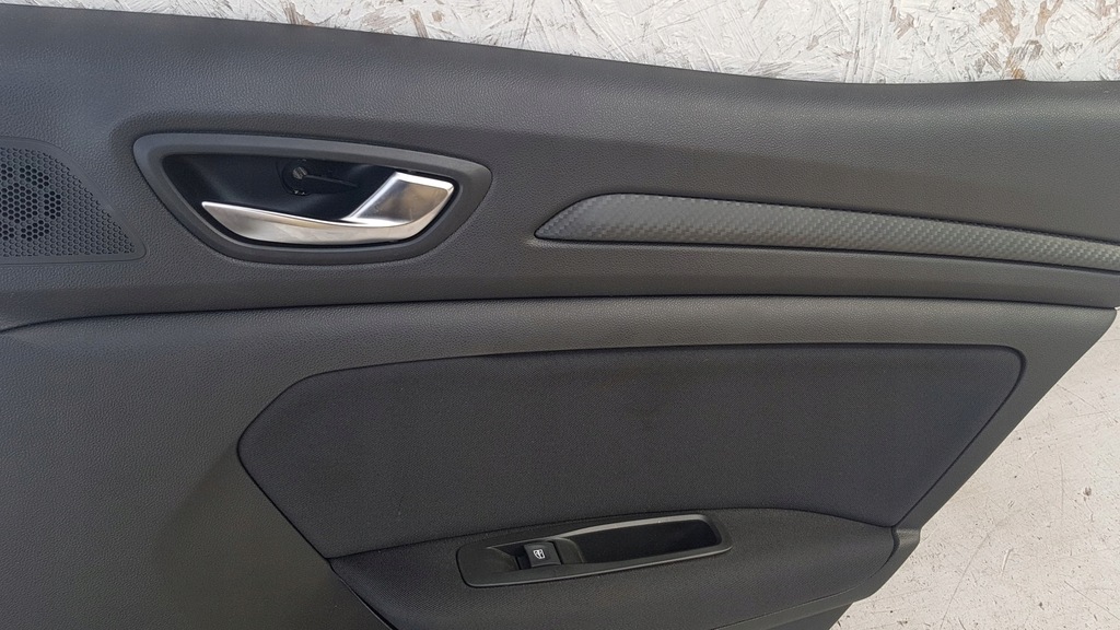 фото №5, Обшивка дверь левый правый задняя renault megane iv hb