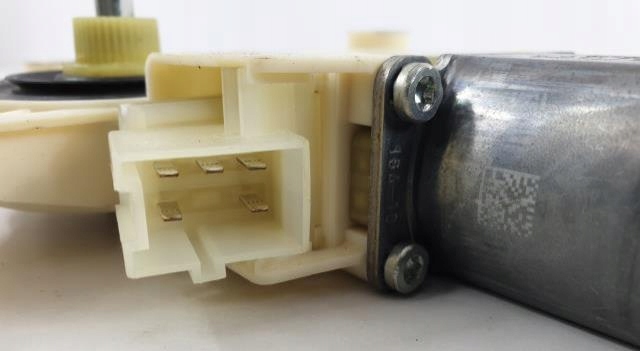 фото №8, Моторчик скло лівий перед mercedes w204