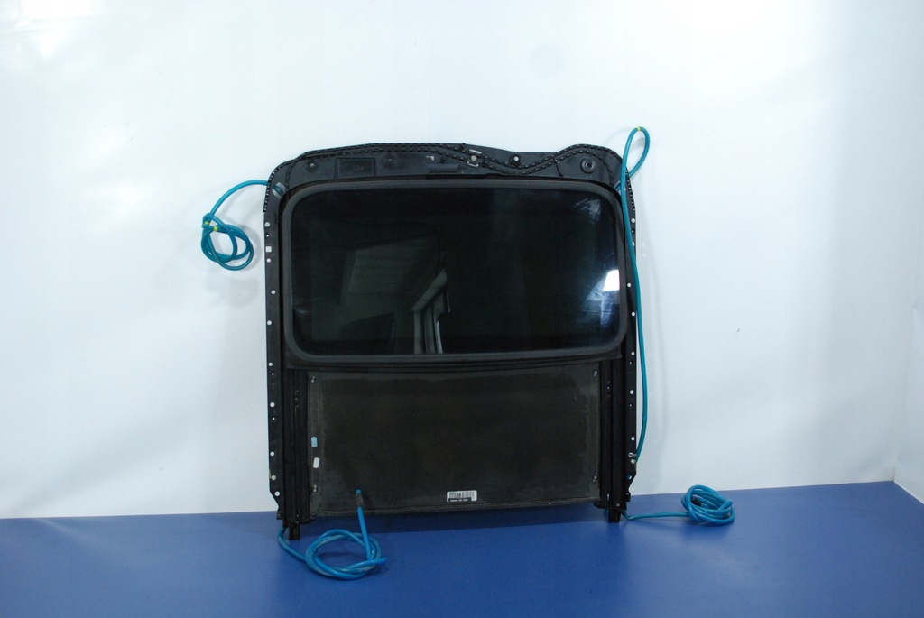 фото №1, Subaru tribeca люк