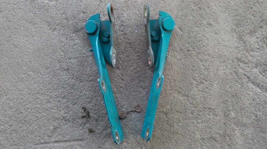 фото №1, Mitsubishi space star петля капот