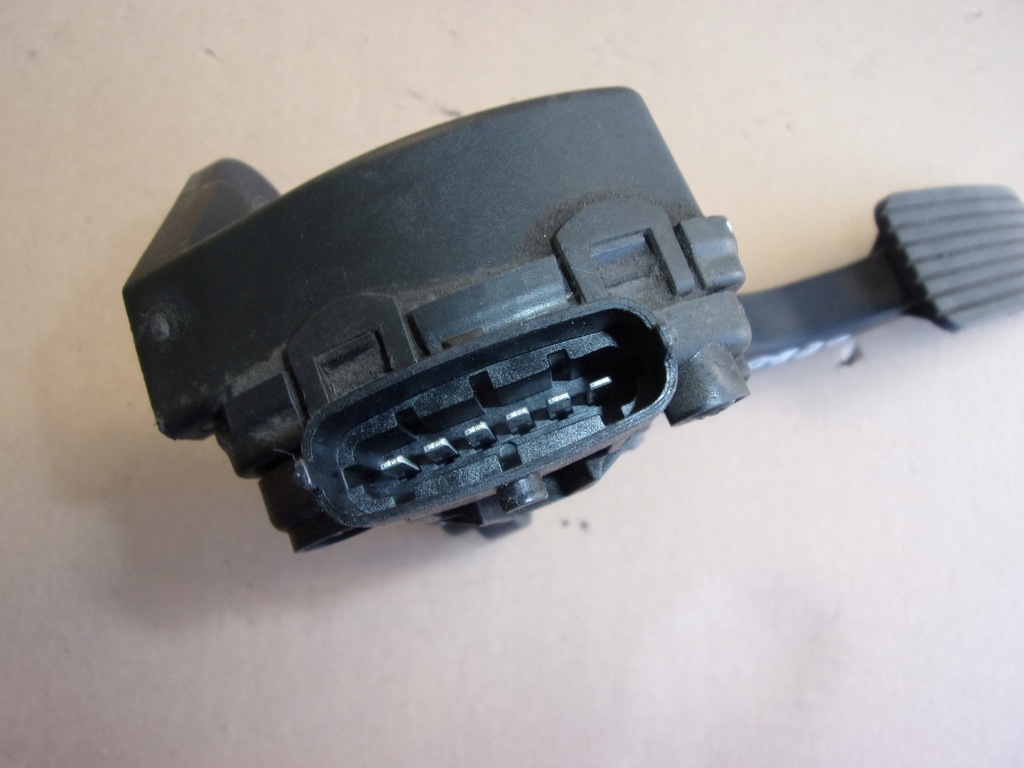 фото №5, Потенциометр педаль газа kia ceed i 06-12 h03