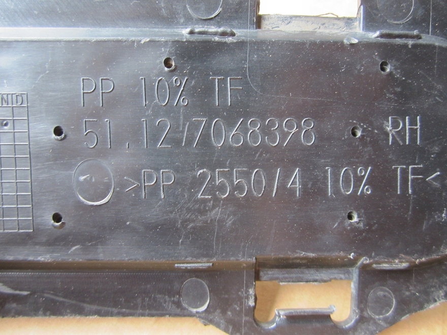 фото №3, Решётка бампера правая задняя mini cooper r52 r53 5112