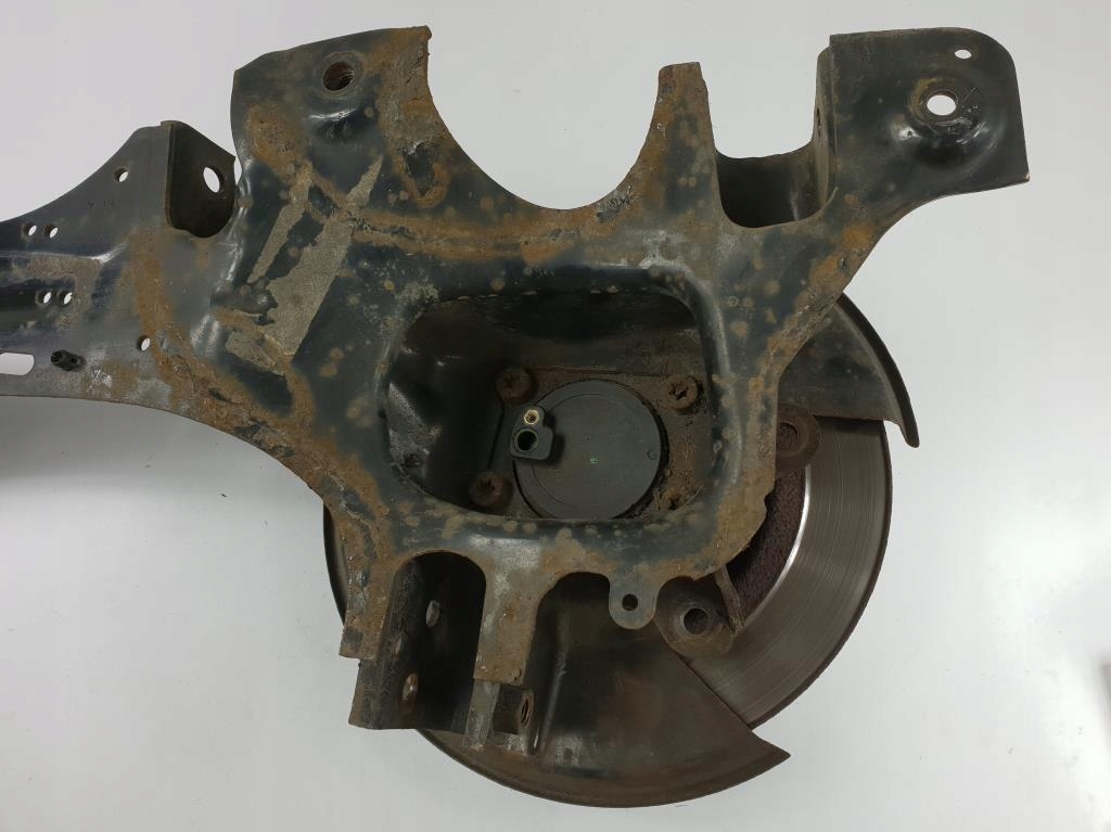 фото №4, Ступиця поворотний кулак лівий задня volvo v70 iii 2.4 d5